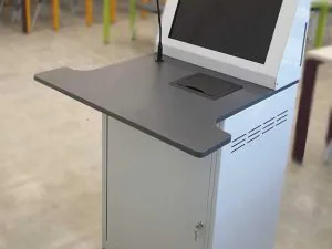 עמדת מרצה MasterPod Rack