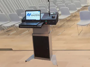 עמדת מרצה נגישה MasterPod Electric